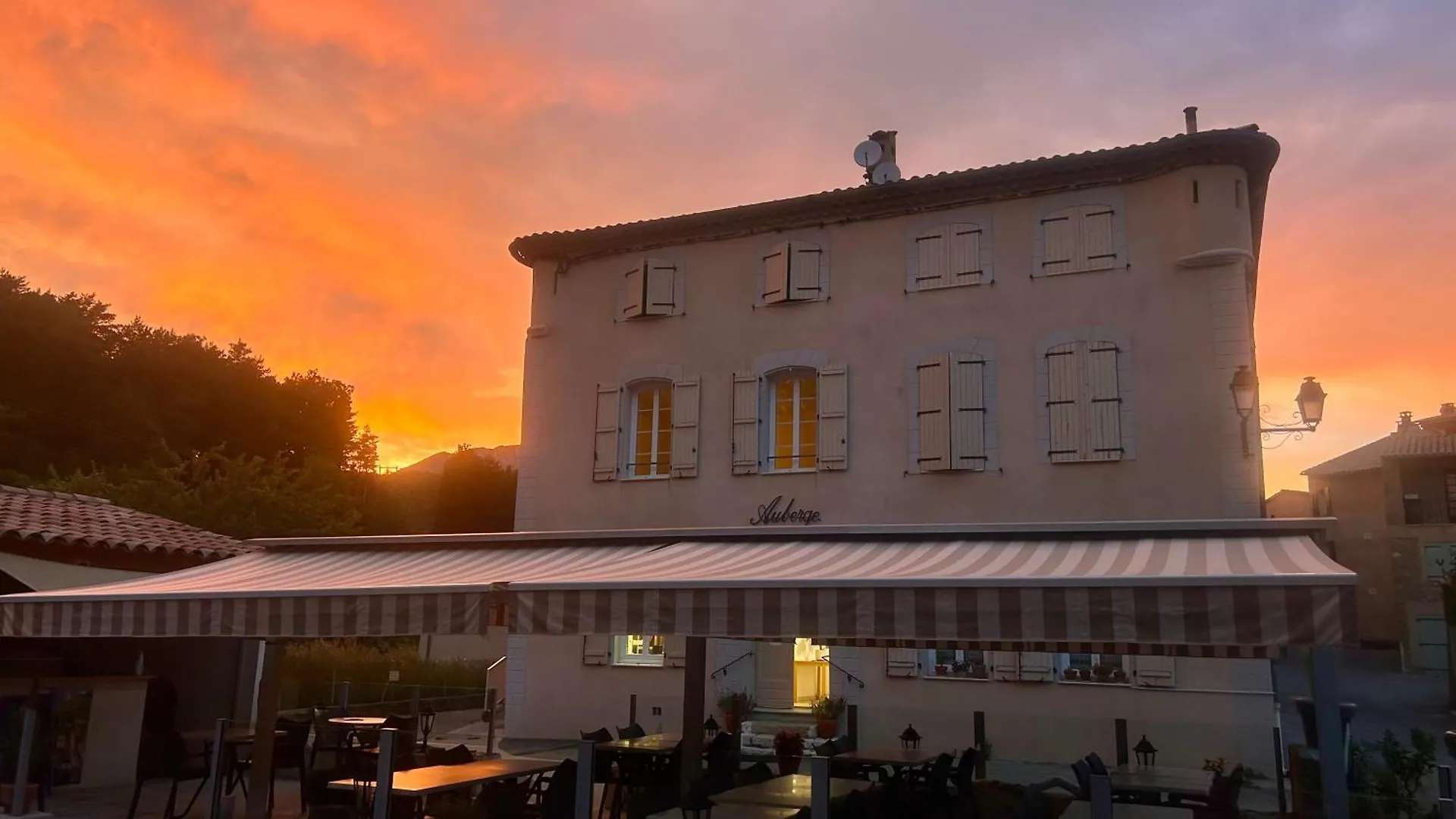 Hotel Auberge Du Bourguet Brenon